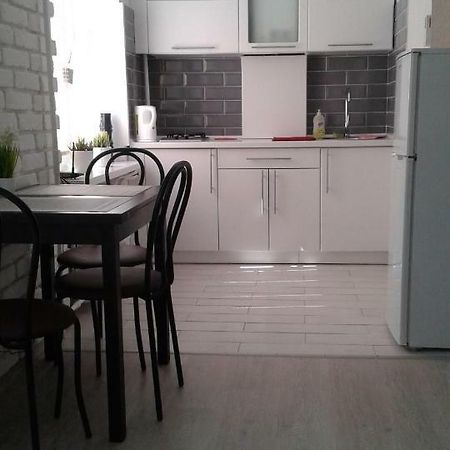 1 Ком. Кв Студио В Центре Запорожья Zaporizhia Exterior photo